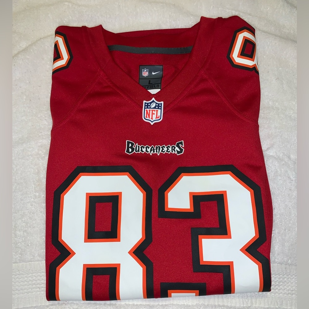 🏈 Tampa Bay Buccaneers Jersey🏈